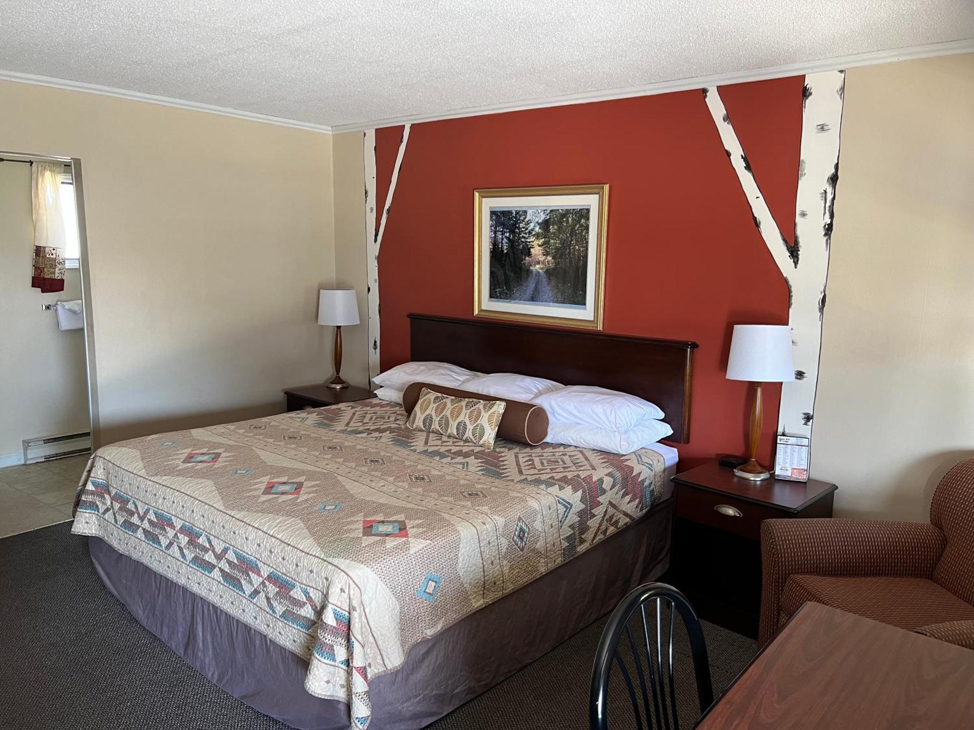 Cedar Hill Lodge Saint Ignace Bagian luar foto